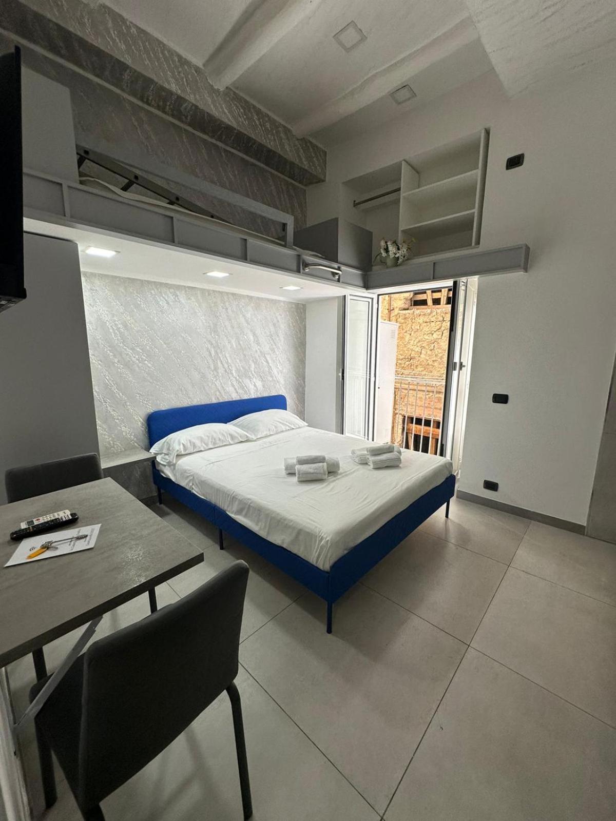 Apartment La Casetta Agli Orefici By Domusextra